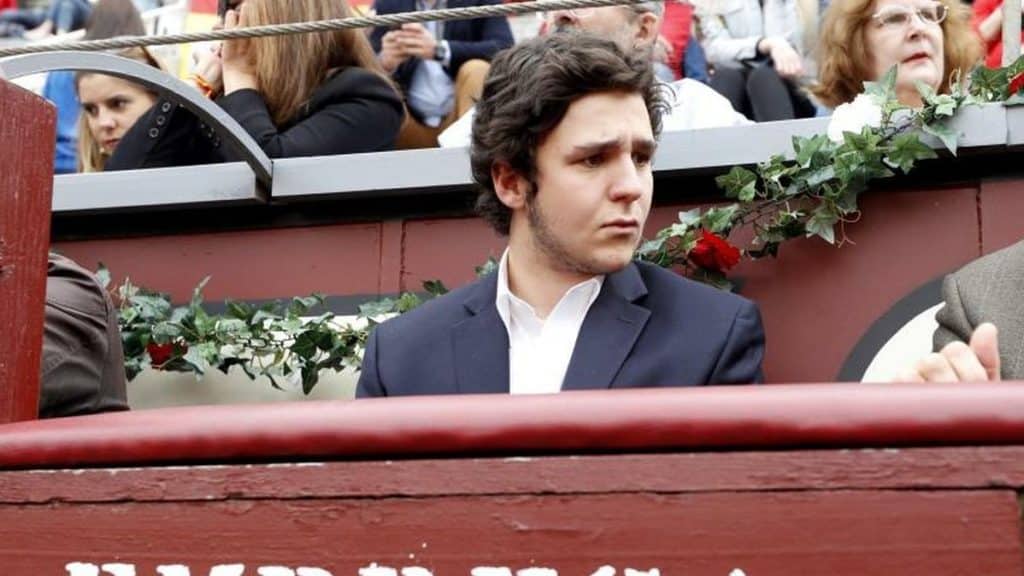 ¿Dónde trabaja Froilán?