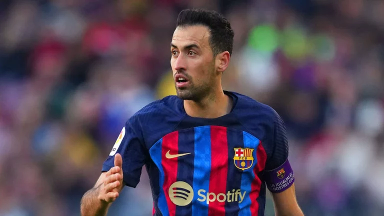 El Barça duda entre estos dos jugadores para reemplazar a Busquets