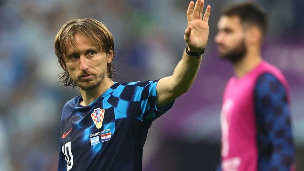 La continuidad de Modrić en el Real Madrid en entredicho: ¿debería seguir? 70 El Real Madrid tiene pocas semanas para pronunciarse