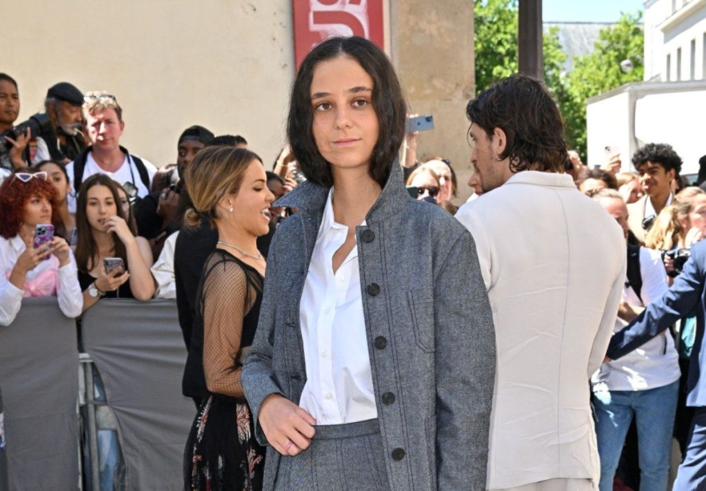 ¿Podemos recomendarte algunas tiendas de moda de alta calle?