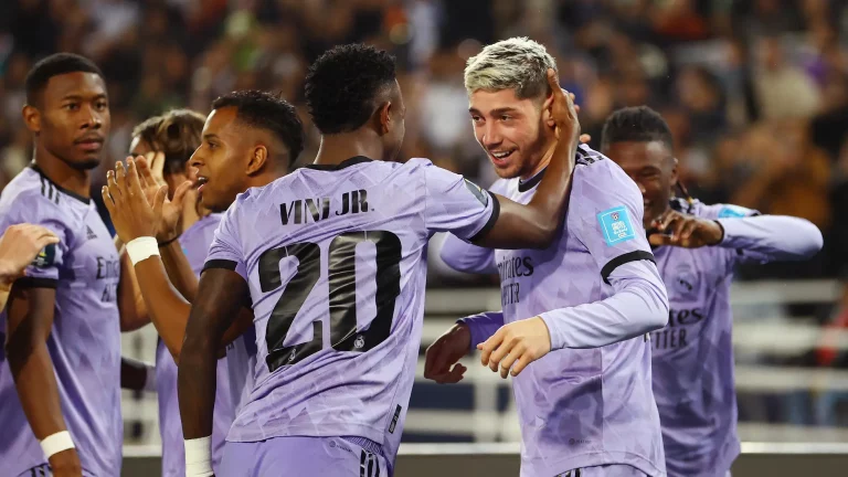 El veterano entrenador que gana puntos para entrenar al Real Madrid