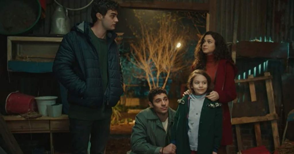 ¿Cómo evoluciona la trama a lo largo de la serie?