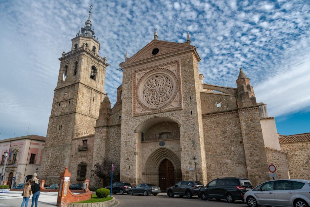 7 pueblos de España con las iglesias más espectaculares 90 Iglesia de Santa María la Mayor, Talavera de la Reina, Toledo