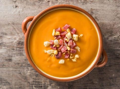 Ingredientes para preparar el mejor salmorejo cordobés Cómo hacer un auténtico salmorejo cordobés y que no repita en absoluto