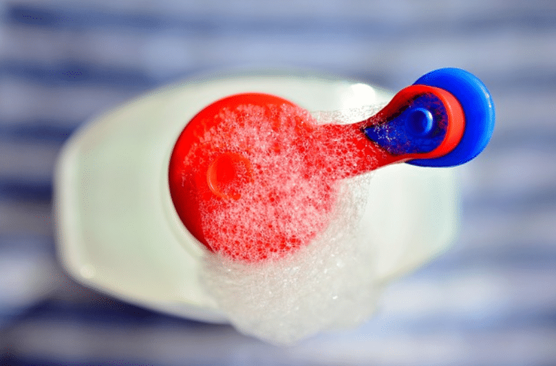 El truco para dejar tu microondas como nuevo en 5 minutos (y sin esfuerzo)