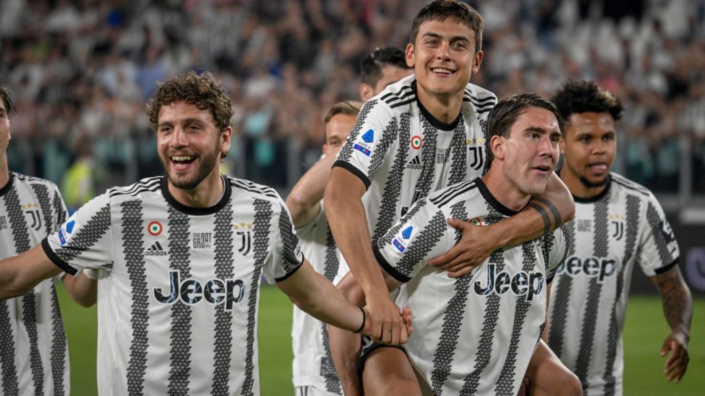 El tapón defensivo de Hansi Flick en el FC Barcelona despierta a la Juventus 1 Hansi Flick