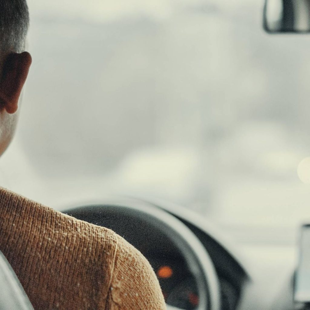 ¿Cuál es la medida que ha tomado la DGT para atar en corto a los conductores jubilados?