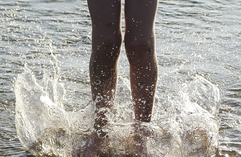 Las 6 razones de los expertos para practicar nudismo
