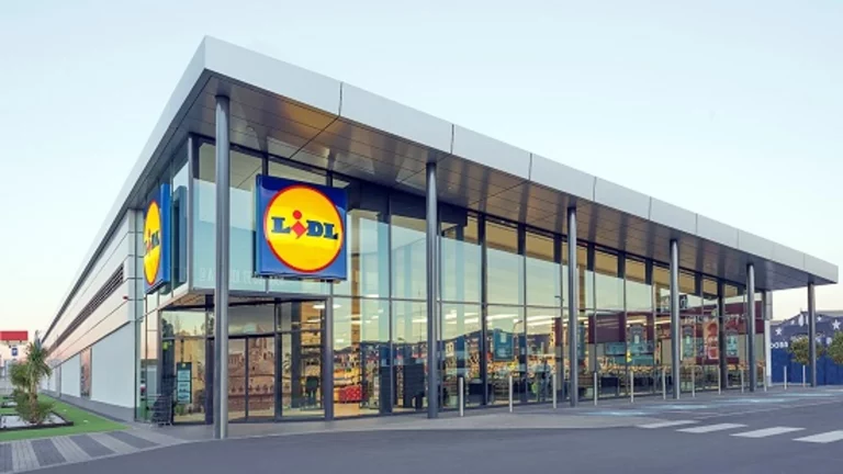 Lidl apuesta por el blanco con estos chollazos para verano