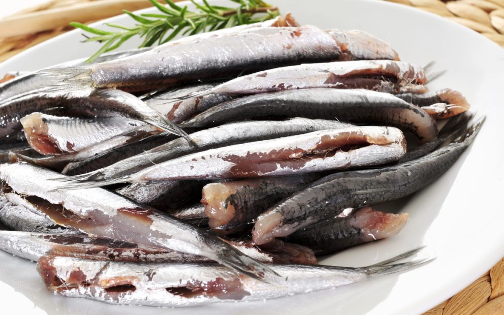 Cómo hacer boquerones en vinagre caseros y que queden mejor que los del súper