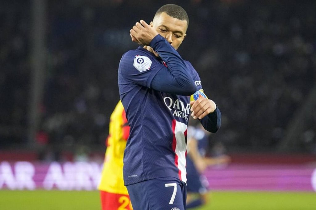 Los medios franceses se sinceran sobre la actualidad de Mbappé