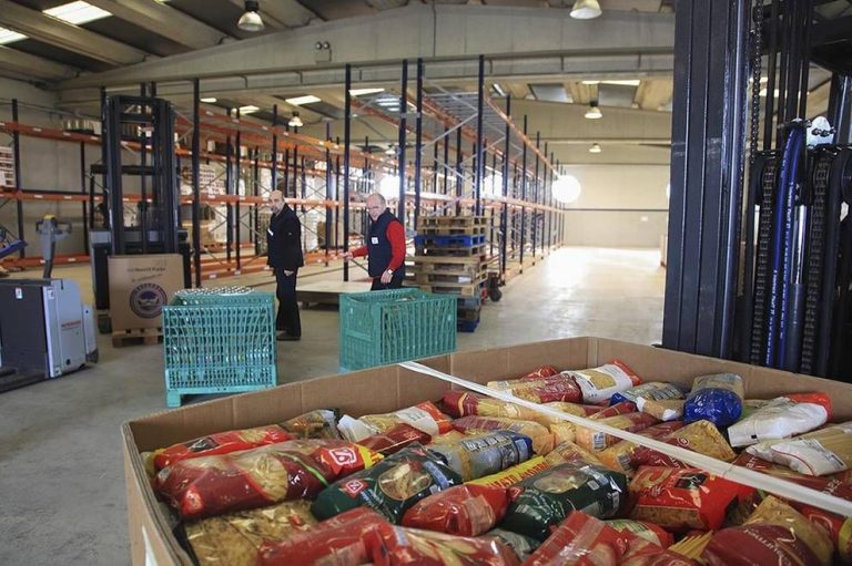 Los Bancos de Alimentos, preocupados ante la inmediata decisión de María Jesús Montero