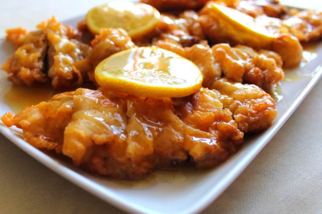 ¿Hay diferentes formas de cocinar el pollo al limón?