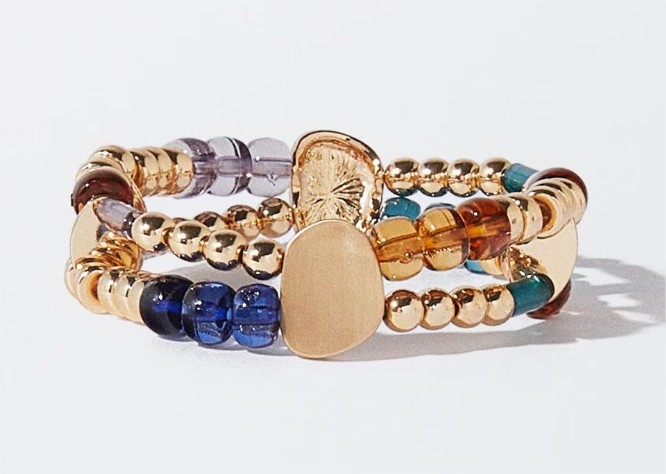 Pulsera grande con cuentas y abalorios en varios colores