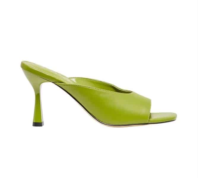 Sandalias de mujer con puntera cuadrada