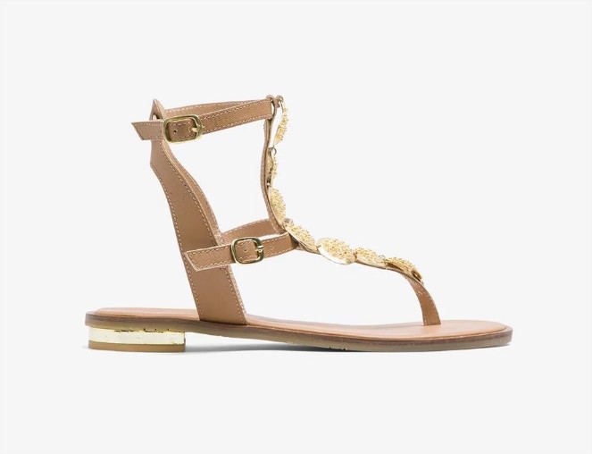 Las sandalias planas de tiras de El Corte Inglés que no te quitarás este verano 5 Sandalias planas de mujer de piel con tira alta y chapas decorativas en marron