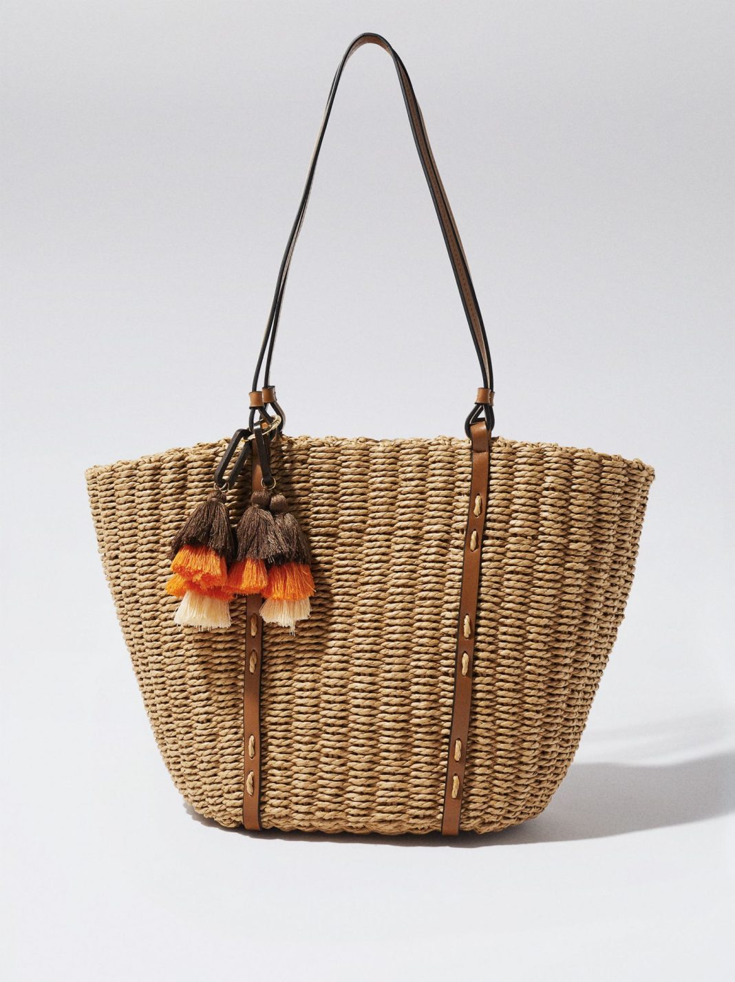 7 bolsos de Parfois que combinan con todo y tirados de precio