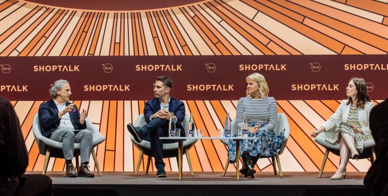 La empresa de moda DeFacto asiste al ShopTalk2023 en Barcelona