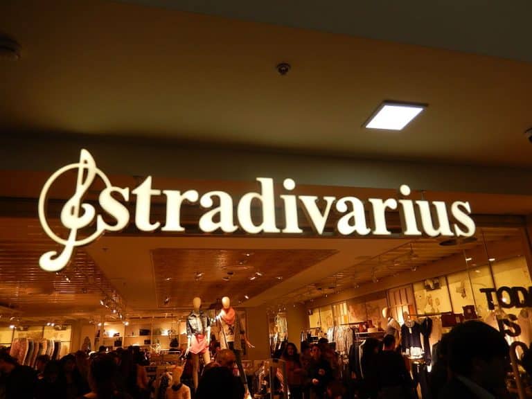 7 sandalias monísimas de Stradivarius para renovar tu calzado por 20 euros
