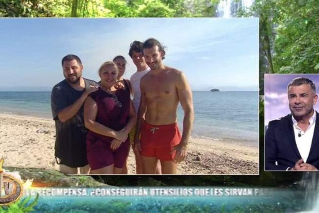 Supervivientes: las redes estallan tras esta medida histórica 81 Lo que dijo Raquel Arias al conocer que era la expulsada esta semana por decisión de la audiencia