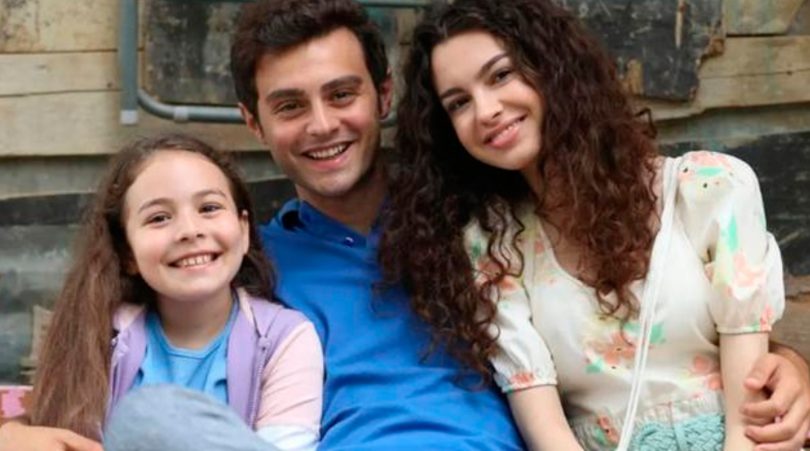 Hermanos: la misteriosa mujer que lo cambiará todo