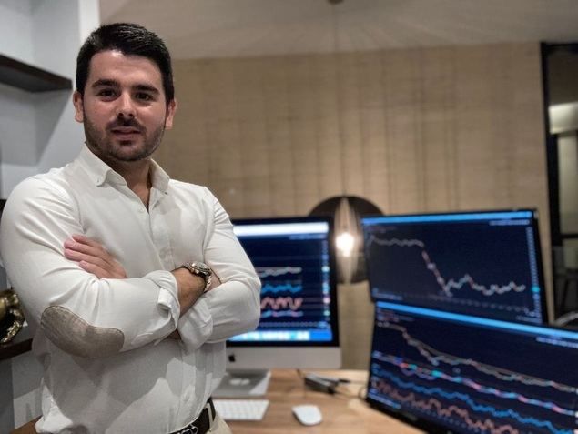 "A 22 pasos del éxito: De 0 a 25.000.000€", de Enrique Moris, libro más vendido en Amazon