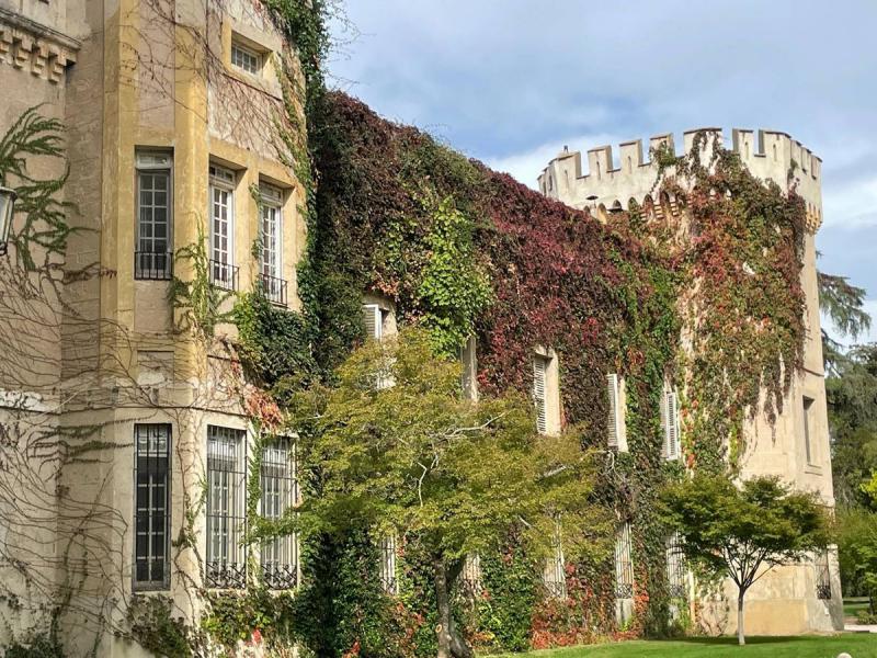 En el palacio estuvieron personalidades de renombre