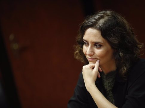 ayuso busqueda candidatos internet