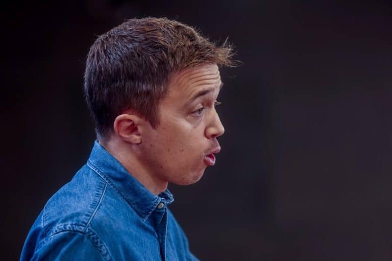 Twitter cataloga como 