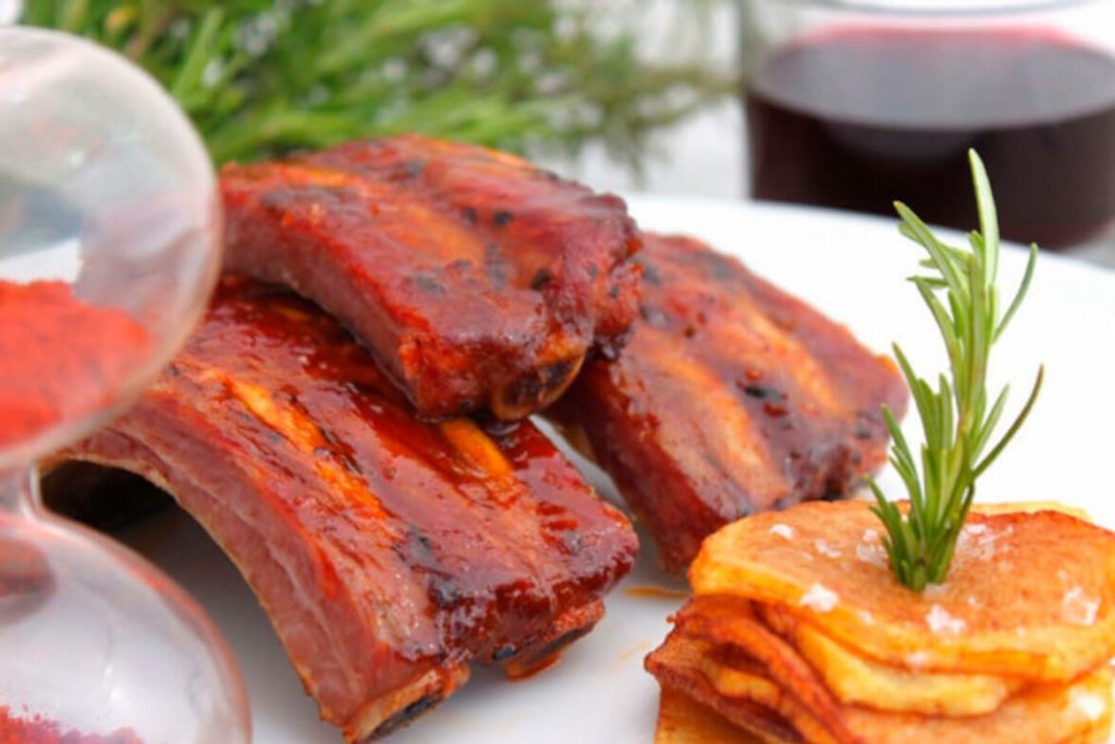 Costillas de cerdo al pimentón, la curiosa receta de Arguiñano que se ha hecho toda la vida 156 image 43 5