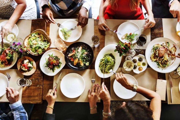 Los beneficios de apostar por un restaurante en traspaso, con HostelerosBCN