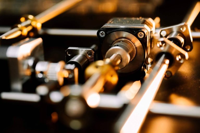 ¿Cómo encontrar el actuador lineal que necesita una máquina?