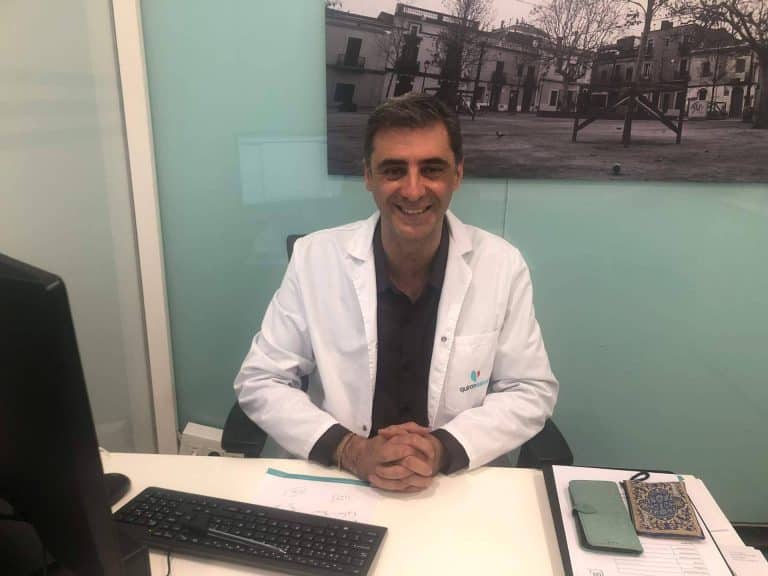 Ricard Sorio Fuentes es un especialista en el tratamiento y la investigación de la obesidad y de los trastornos de la conducta alimentaria