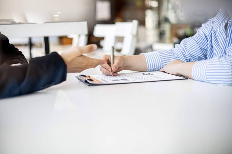 Castaño Asociados habla de la extinción por impago laboral