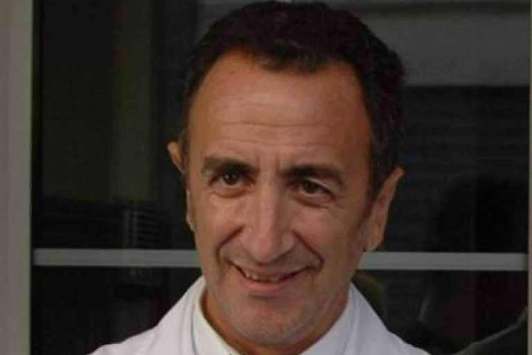 La importancia de acudir a especialistas como el Dr. Nicolás Mendoza Ladrón de Guevara, con formación específica en menopausia precoz