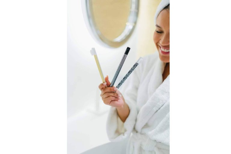 MyOwn lanza su colección de cepillos de dientes Camo