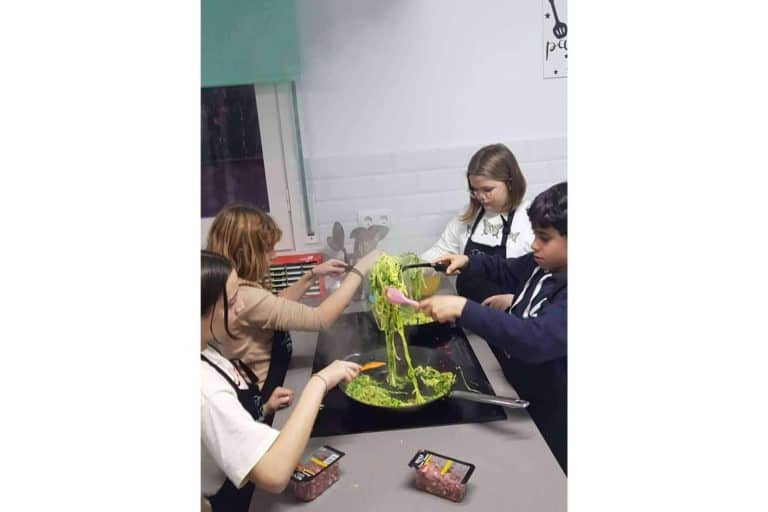 Ochimanikia, la escuela de cocina online especializada en el aprendizaje para adultos y niños