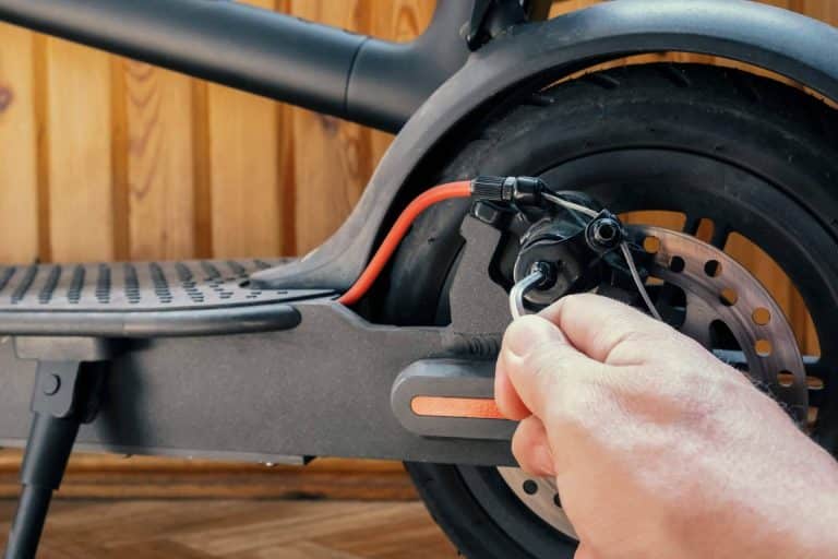 ¿Dónde encontrar un equipo de especialistas en reparación de patinetes eléctricos? La empresa Mundo del Móvil