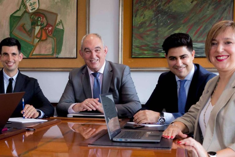 ¿Cómo solicitar un concurso de acreedores en 2023? Cerramostuempresa.es lo explica