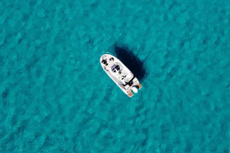 Nautic Charter Menorca, algunas de las mejores excursiones privadas en barco para descubrir Menorca