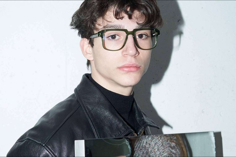 ¿Vestir piezas de diseño 'atemporal' y estar 'a la moda' es posible? La marca PORTRAIT asegura que sí