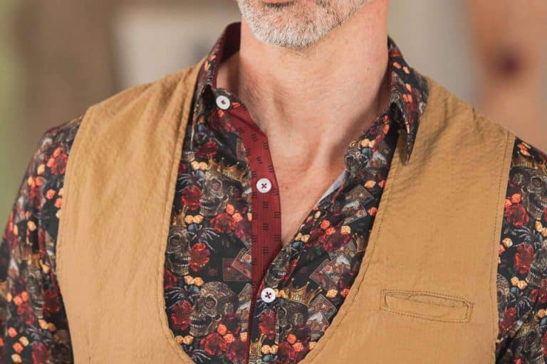 El amplio catálogo de camisas estampadas de Aragaza