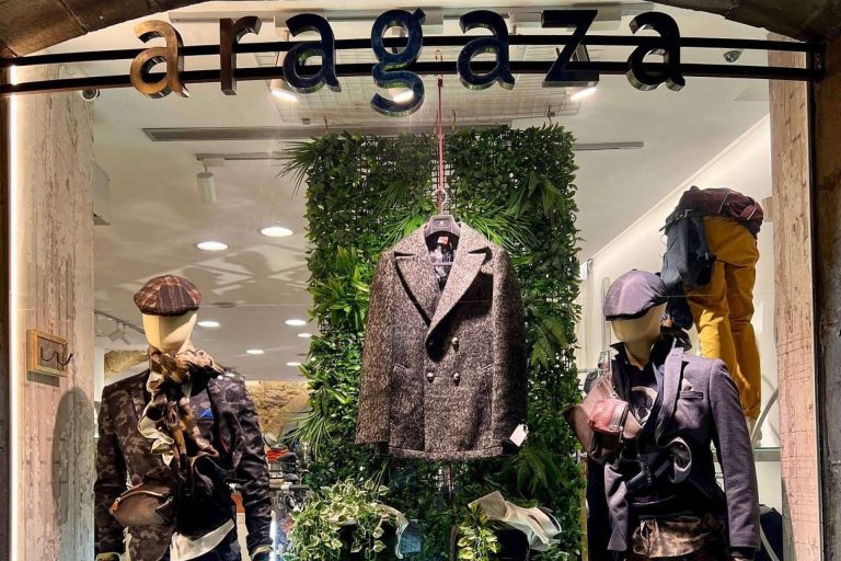 Aragaza, un espacio en Barcelona para ir a la última moda