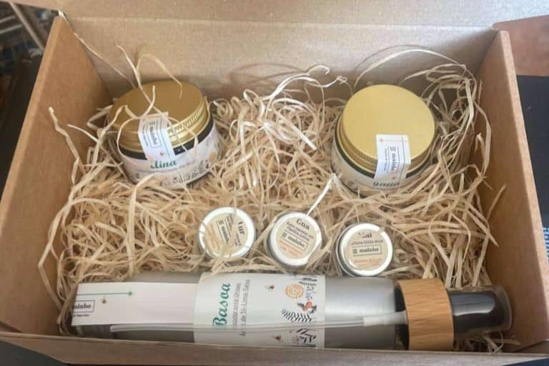 ¿Por qué lo venden como cosmética natural si sus envases son de plástico?