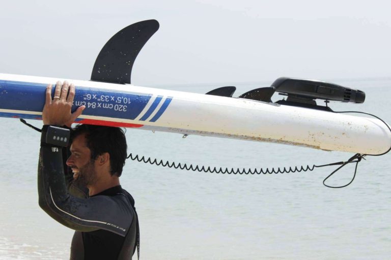 eSea y los beneficios que aporta un motor eléctrico al paddle surf