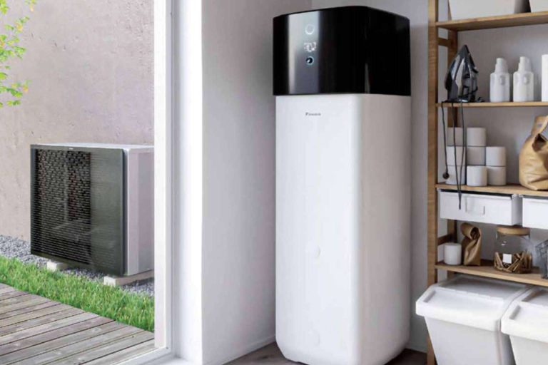 Calentar y enfriar la casa es caro, pero ahora puede ser gratis con BluetekSolar