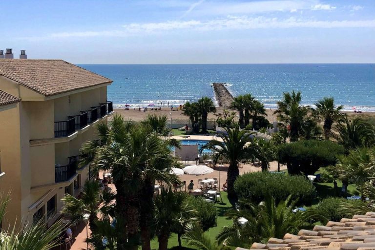 La vida sabe mejor en la playa, por Valhotel