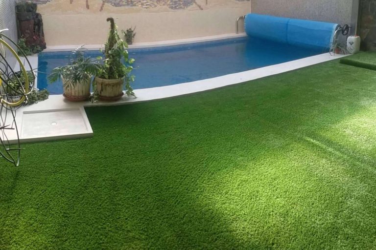 Césped artificial para terrazas y balcones con la calidad que ofrece Albergrass