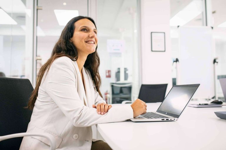 Todo sobre LEIALTA, una empresa especializada en soluciones empresariales y servicios de holding empresarial