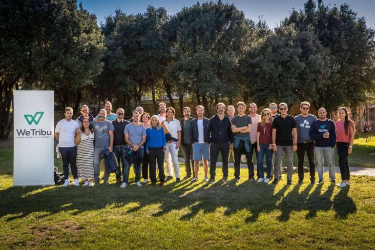 La importancia del acompañamiento entre pares en el ámbito empresarial